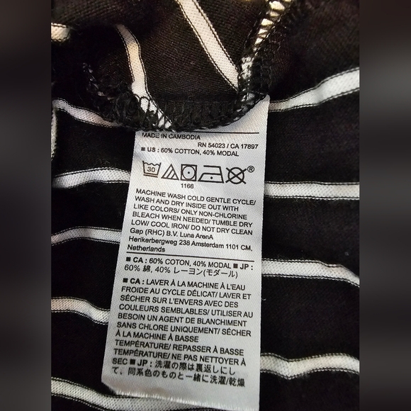 Banana Republic Black and White Striped Women's Tee - Picture 5 of 5